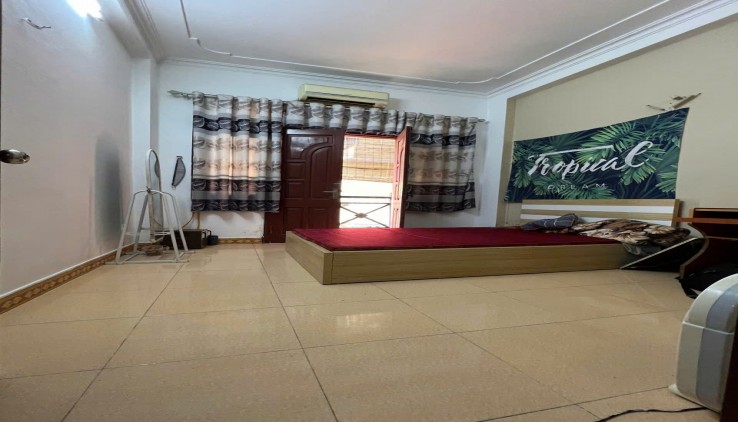 CHO THUÊ NHÀ Ở NHÓM, HỘ GĐ NGÕ 250 KIM GIANG, 4 TẦNG, 40M2, 5 NGỦ, 3 WC - 11 TRIỆU